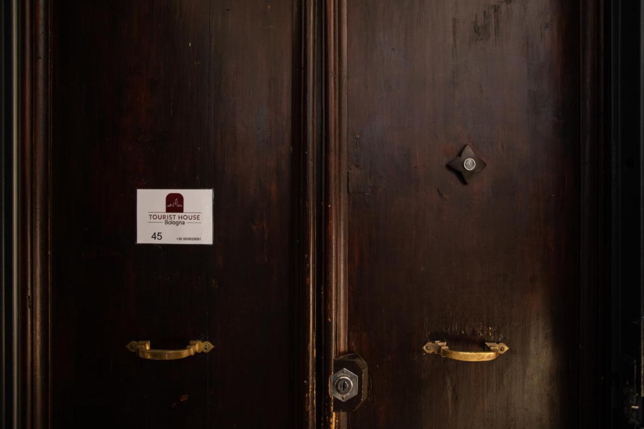 45 - Tourist House Bologna Oberdan - Self Check-In Apartment Екстериор снимка
